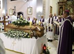 Pogreb vlč. Vinka Halovanića u Župi Belica